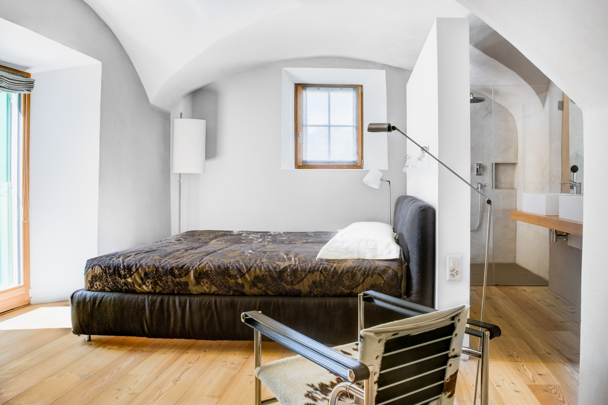 FH-Architektur-Chesa-Dreiss-W2-101.jpg
